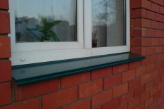 Отлив на окне