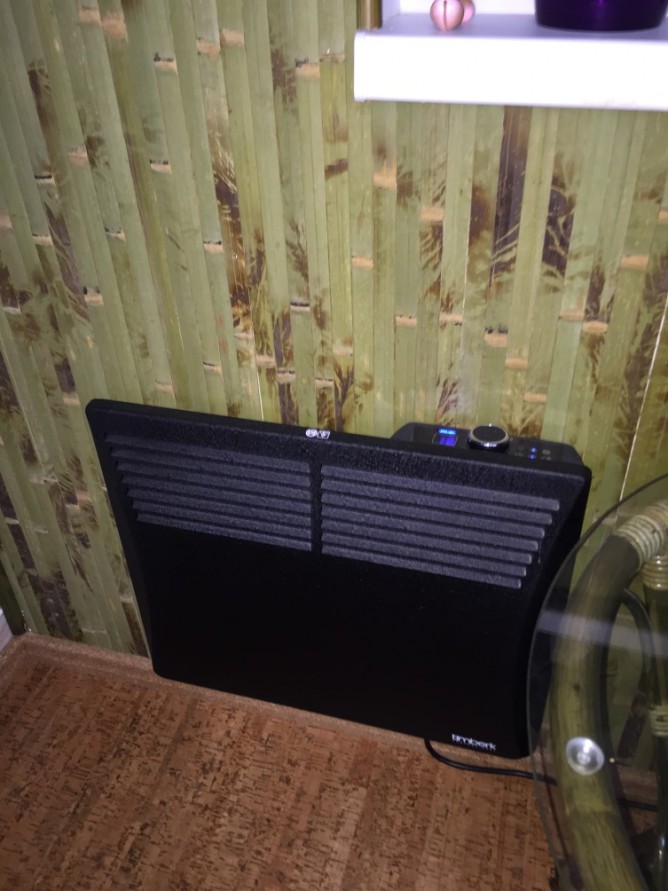 обогреватель на балконе