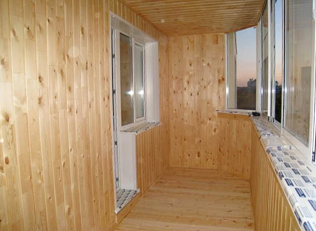 Внутренняя отделка лоджии вагонкой